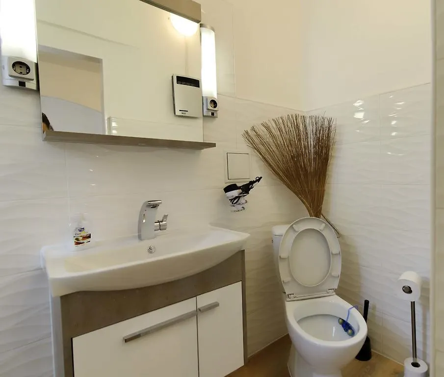 Flatprovider - Very Nice Apartment Vienna